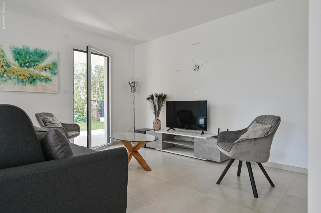 T3 Neuf - C13 - Jardin-Terrasse Et Piscine - Acces Direct Plages Et Centre Village 滨海圣西尔 外观 照片